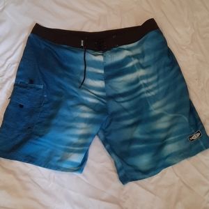 Aftco Bluewater sz 40 board shorts